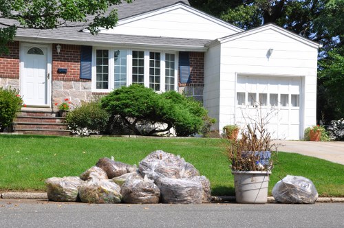 Responsible disposal and recycling during house clearance